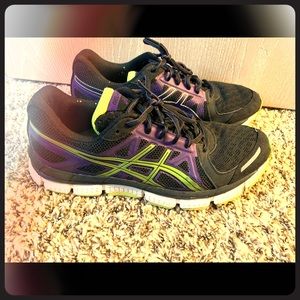 ASICS women’s shoes